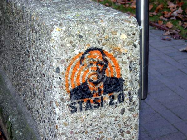 Stasi 2.0 auf Stein